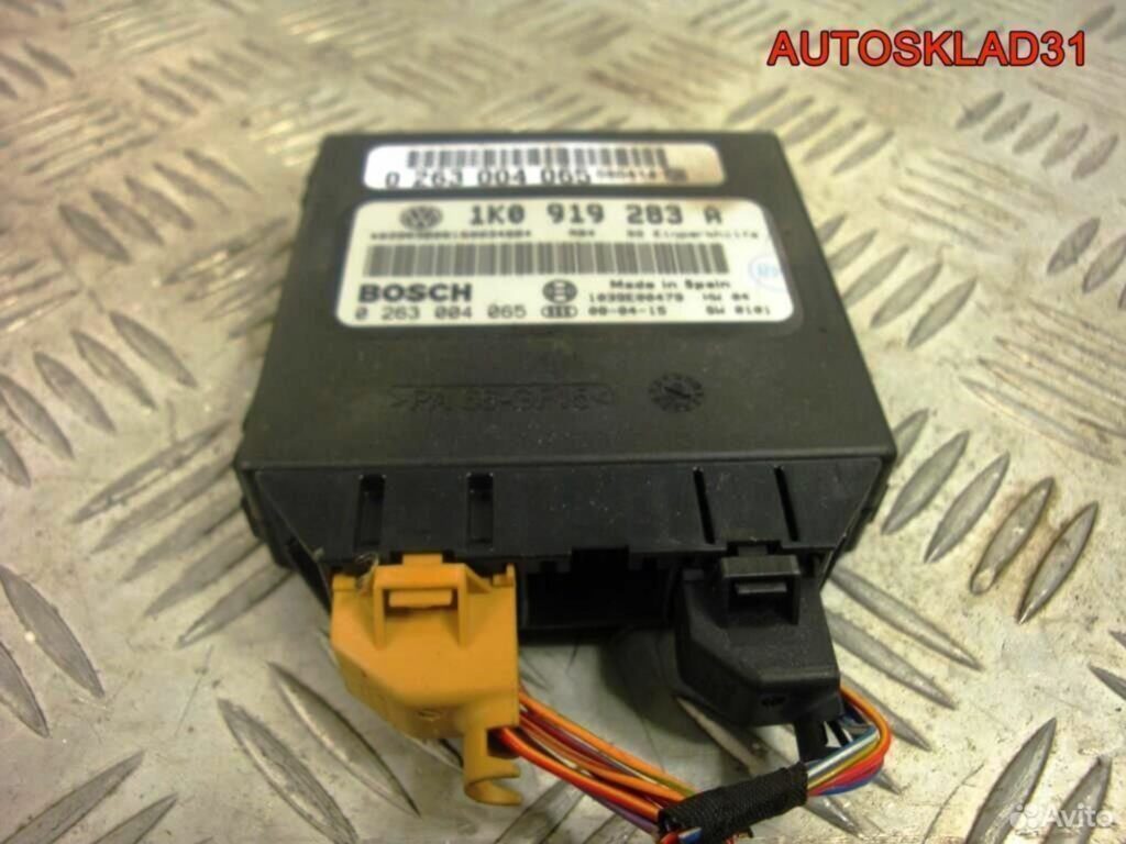 Блок парктроников Volkswagen Golf 4 1K0919283A - АвтоСклад31.рф - авторазборка контрактные б/у запчасти в г. Белгород Блок парктроников Volkswagen Golf 4 1K0919283A - АвтоСклад31.рф - авторазборка контрактные б/у запчасти в г. Белгород