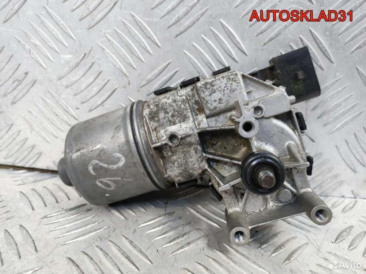 Моторчик стеклоочистителя Ford Fiesta 8A6117B571BB - АвтоСклад31.рф - авторазборка контрактные б/у запчасти в г. Белгород