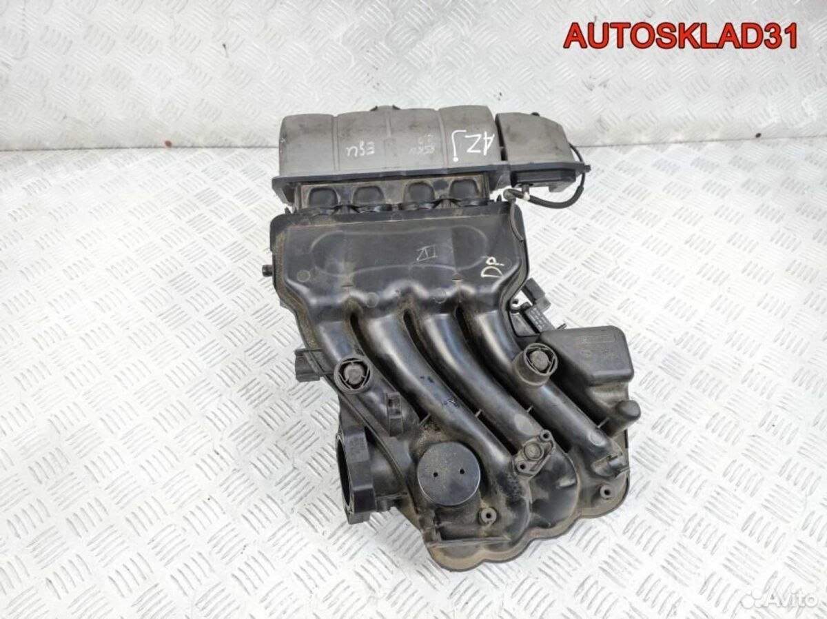 Коллектор впускной Volkswagen Golf 4 AZJ 06A133204 - АвтоСклад31.рф - авторазборка контрактные б/у запчасти в г. Белгород