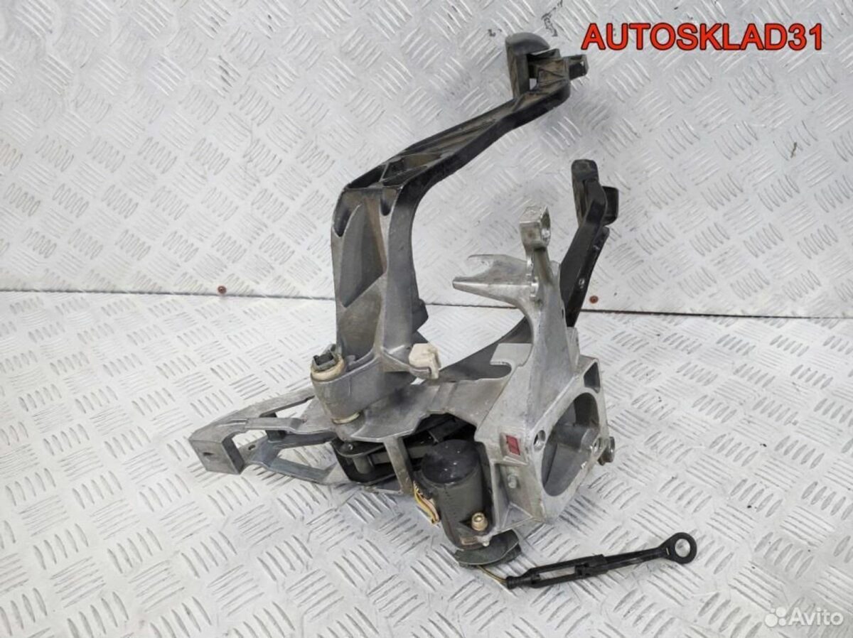 Блок педалей МКПП Audi A4 B5 8D1721316D - АвтоСклад31.рф - авторазборка контрактные б/у запчасти в г. Белгород