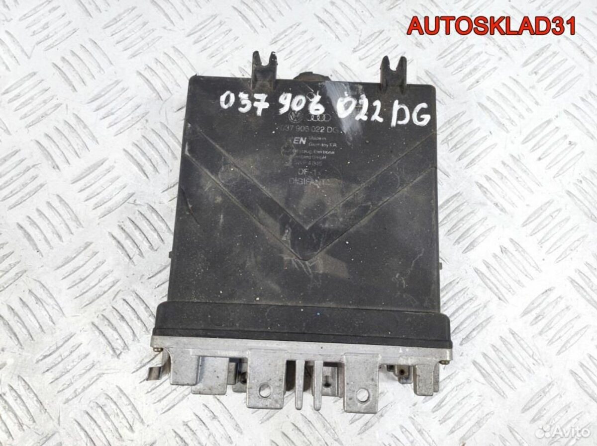 Блок эбу Volkswagen Passat B3 2,0 2E 037906022DG - АвтоСклад31.рф - авторазборка контрактные б/у запчасти в г. Белгород