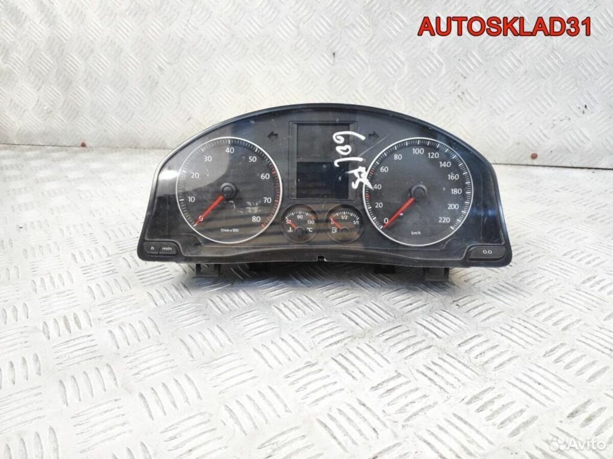 Панель приборов Volkswagen Golf 5 1K0920863 Бензин - АвтоСклад31.рф - авторазборка контрактные б/у запчасти в г. Белгород