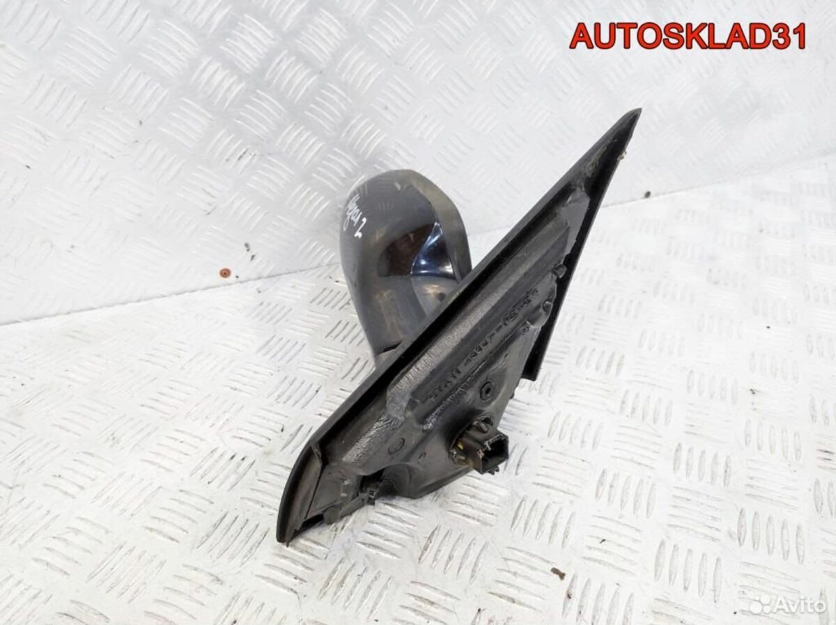 Зеркало правое Renault Megane 2 7701068378 - АвтоСклад31.рф - авторазборка контрактные б/у запчасти в г. Белгород