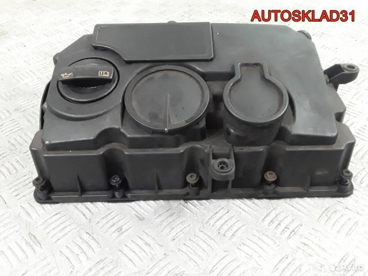 Крышка клапанная Skoda Octavia A5 BMM 03G103475D - АвтоСклад31.рф - авторазборка контрактные б/у запчасти в г. Белгород