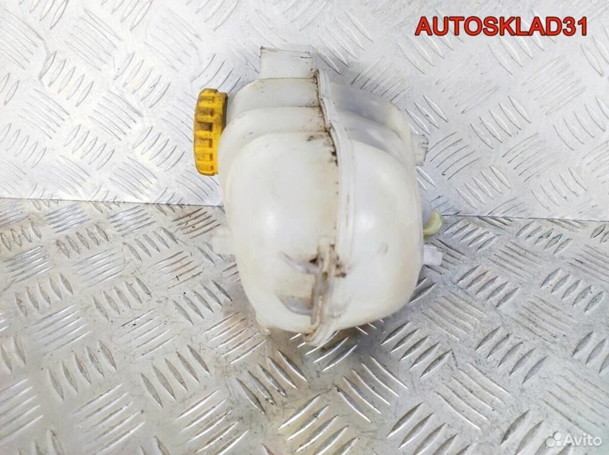 Бачок расширительный Opel Vectra B X20DTH 90499809 - АвтоСклад31.рф - авторазборка контрактные б/у запчасти в г. Белгород