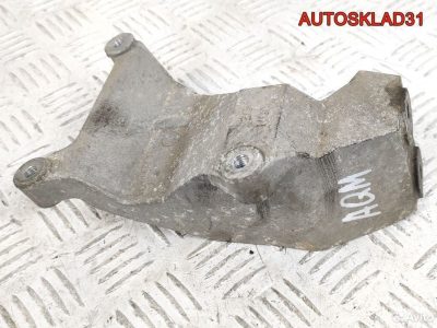 Кронштейн двигателя VW Golf 4 1.9 AQM 038129723E - АвтоСклад31.рф - авторазборка контрактные б/у запчасти в г. Белгород