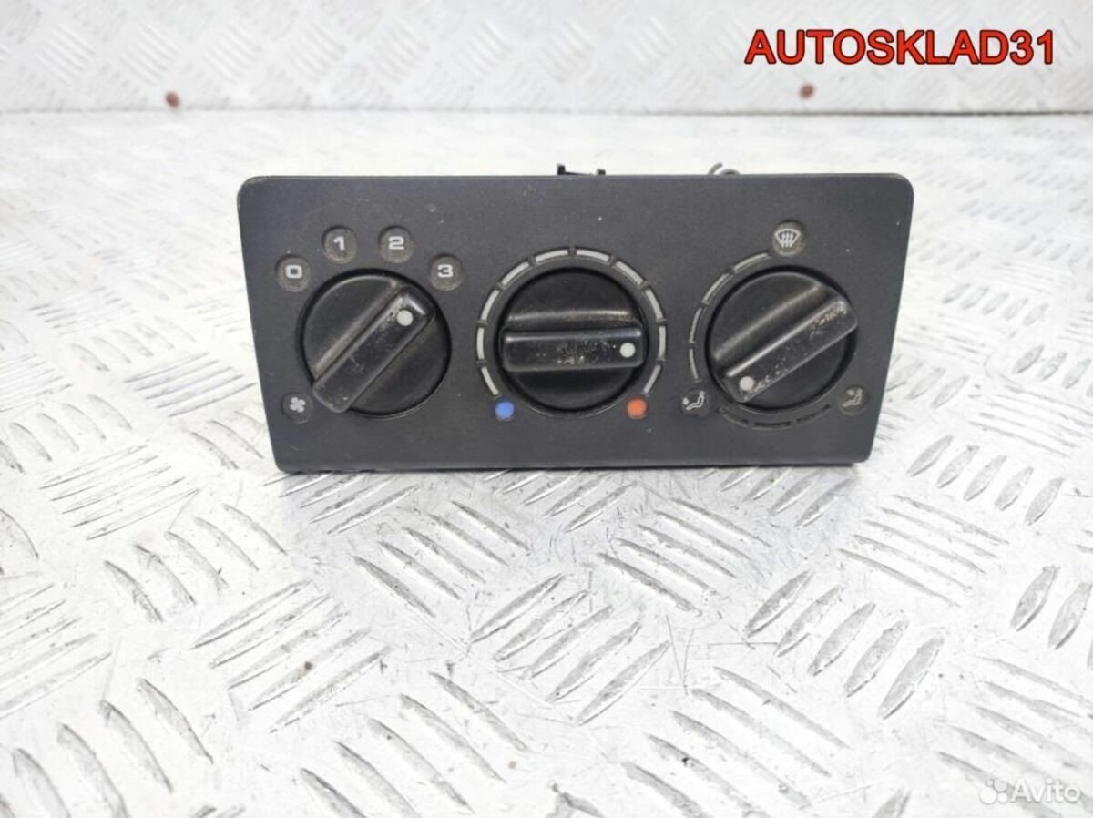 Блок управления отопителем VW Polo 867819045A - АвтоСклад31.рф - авторазборка контрактные б/у запчасти в г. Белгород
