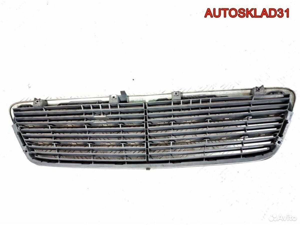 Решетка радиатора Mercedes W203 A2038800483 - АвтоСклад31.рф - авторазборка контрактные б/у запчасти в г. Белгород