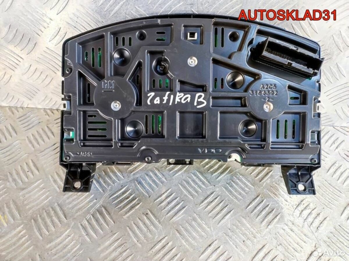 Панель приборов Ореl Zаfirа В 13423835 Бензин - АвтоСклад31.рф - авторазборка контрактные б/у запчасти в г. Белгород