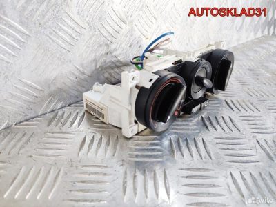 Блок управления отопителем Seat Leon 1M0820045C - АвтоСклад31.рф - авторазборка контрактные б/у запчасти в г. Белгород