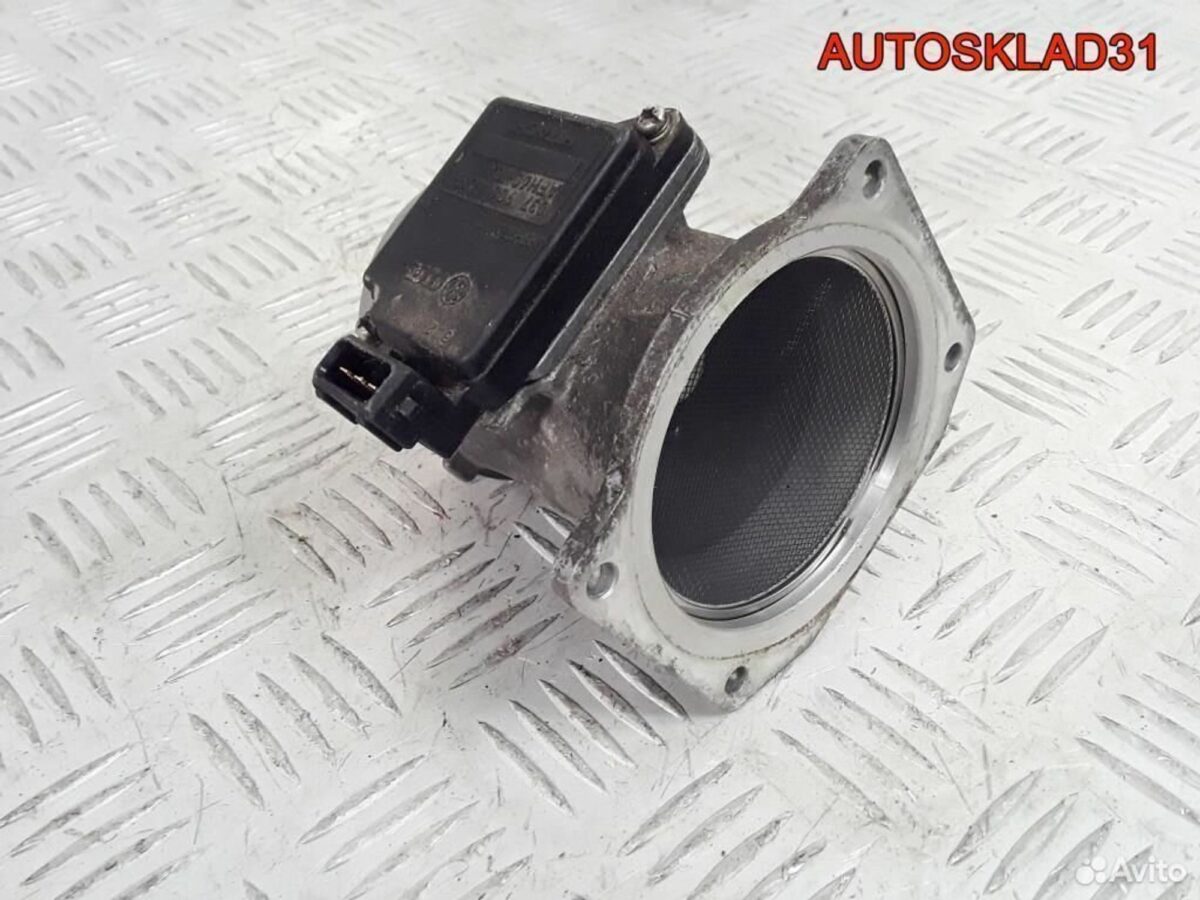Расходомер воздуха Audi A4 B5 037906461B - АвтоСклад31.рф - авторазборка контрактные б/у запчасти в г. Белгород