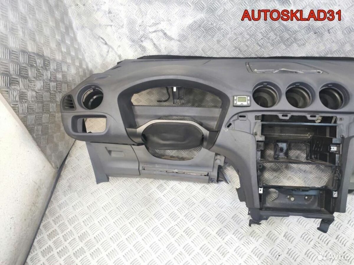 Торпедо с AIR BAG Ford Galaxy 1493935 - АвтоСклад31.рф - авторазборка контрактные б/у запчасти в г. Белгород