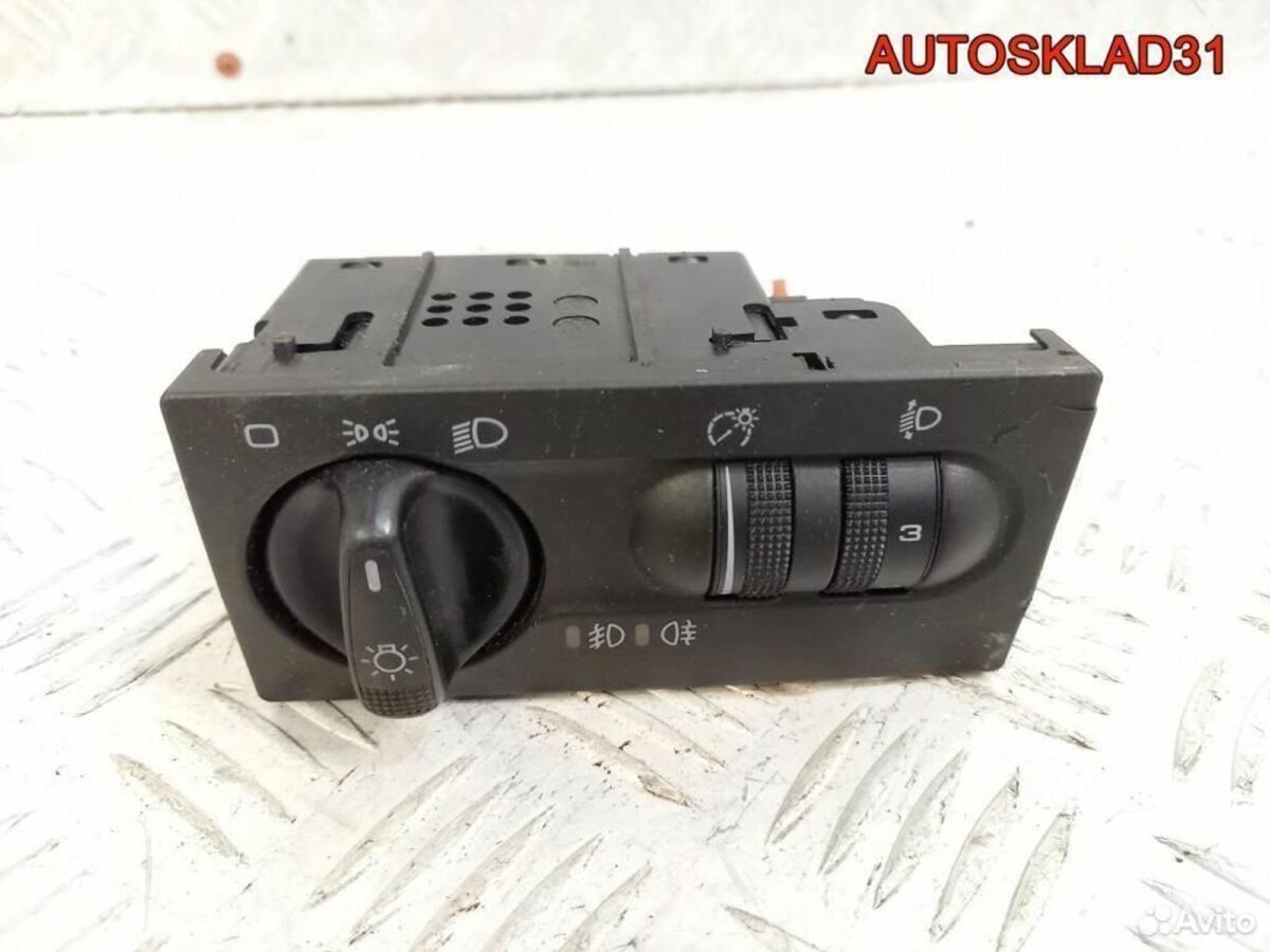 Переключатель света фар VW Golf 3 1H6941531P - АвтоСклад31.рф - авторазборка контрактные б/у запчасти в г. Белгород