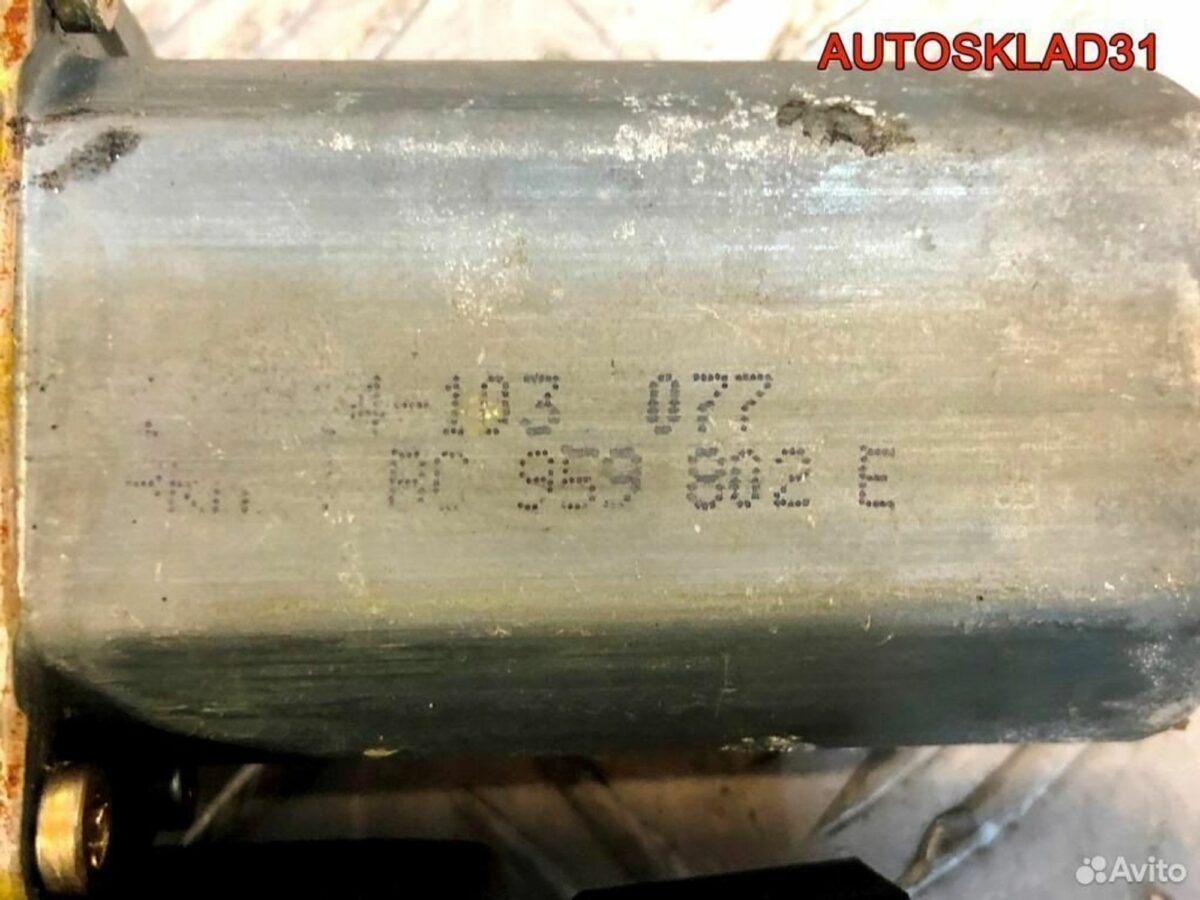 Моторчик стеклоподъемника Audi A6 C5 4B0959802E - АвтоСклад31.рф - авторазборка контрактные б/у запчасти в г. Белгород
