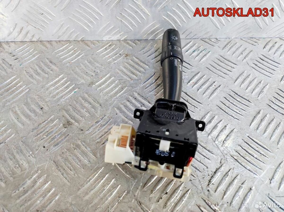 Переключатель поворотов Subaru Impreza G11 - АвтоСклад31.рф - авторазборка контрактные б/у запчасти в г. Белгород