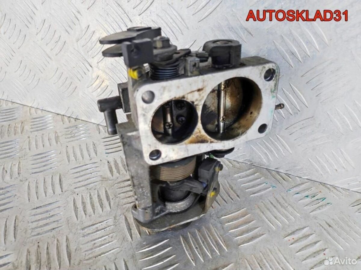 Заслонка дроссельная Audi 80 B4 2.0 ABK 048133063D - АвтоСклад31.рф - авторазборка контрактные б/у запчасти в г. Белгород