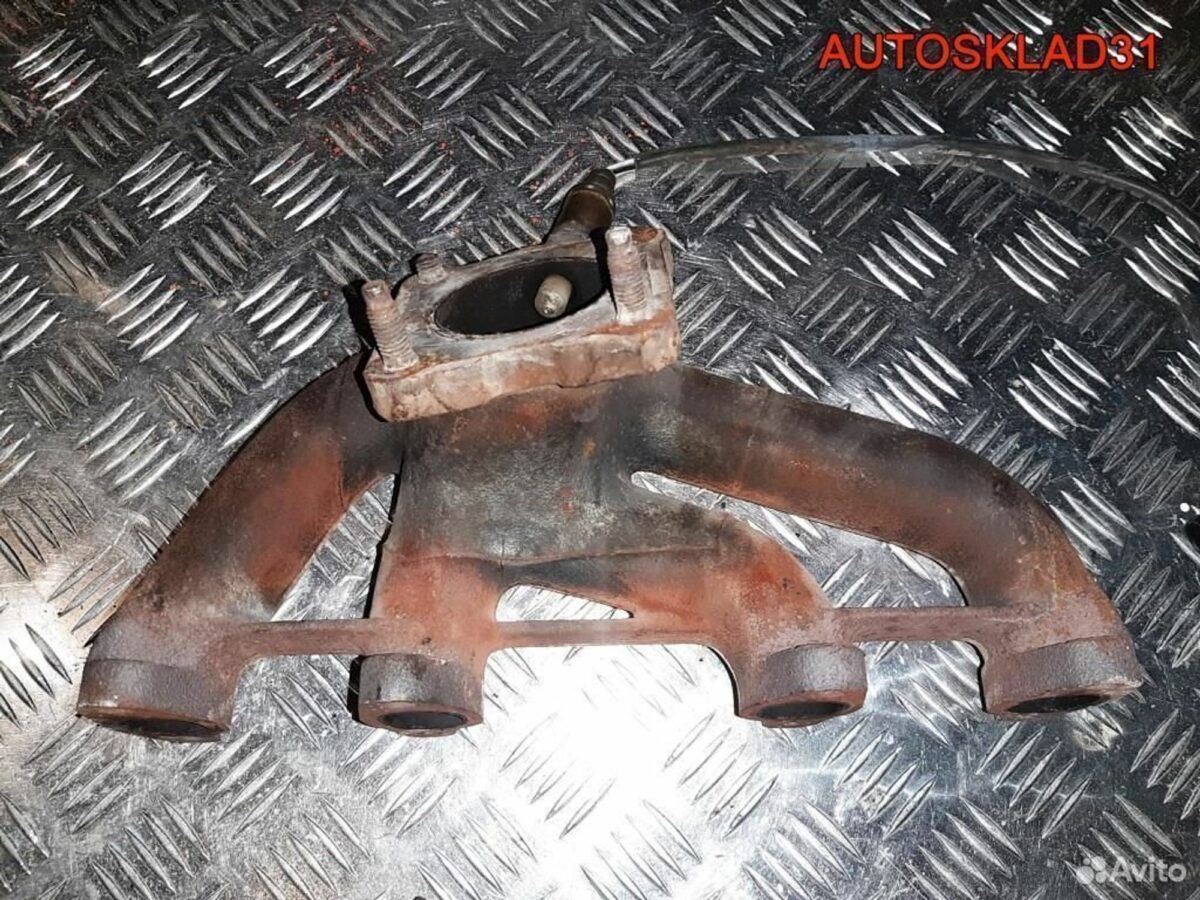 Коллектор выпускной VW Passat B 1,8 ADZ 051253033C - АвтоСклад31.рф - авторазборка контрактные б/у запчасти в г. Белгород