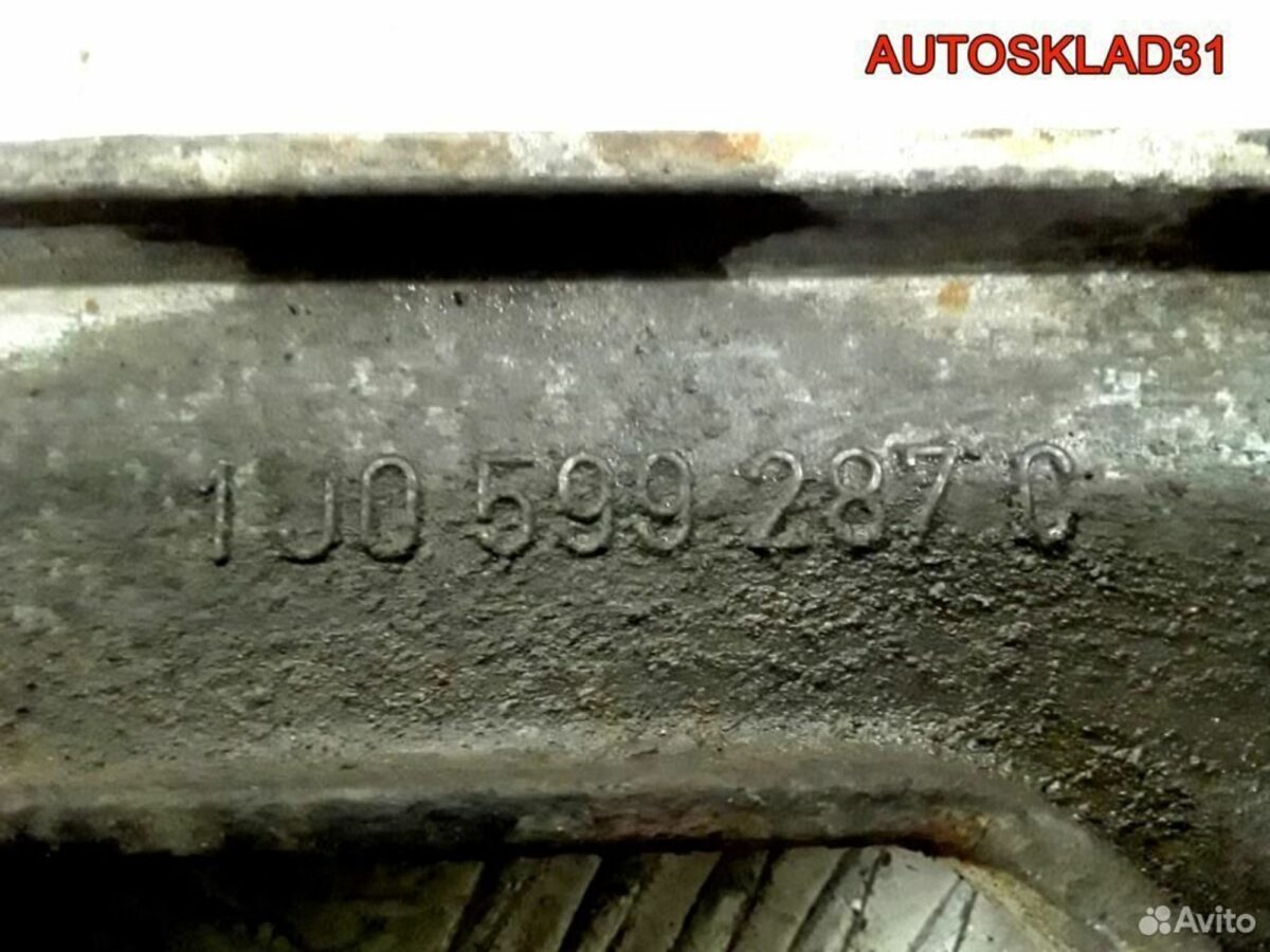 Кронштейн редуктора Фольксваген Гольф 4 1J0599287C - АвтоСклад31.рф - авторазборка контрактные б/у запчасти в г. Белгород
