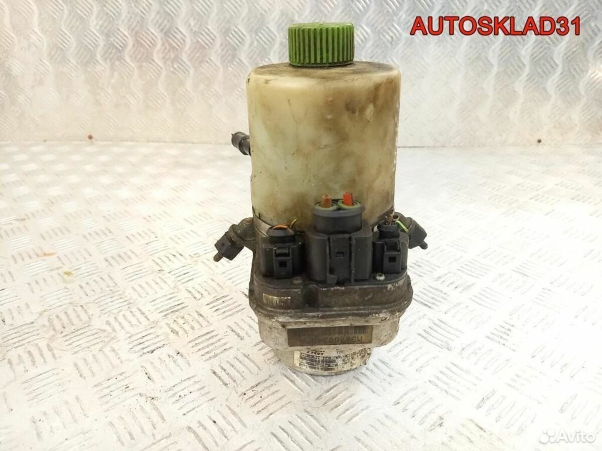 Насос эгур Skoda Fabia 2 6R0423156 - АвтоСклад31.рф - авторазборка контрактные б/у запчасти в г. Белгород