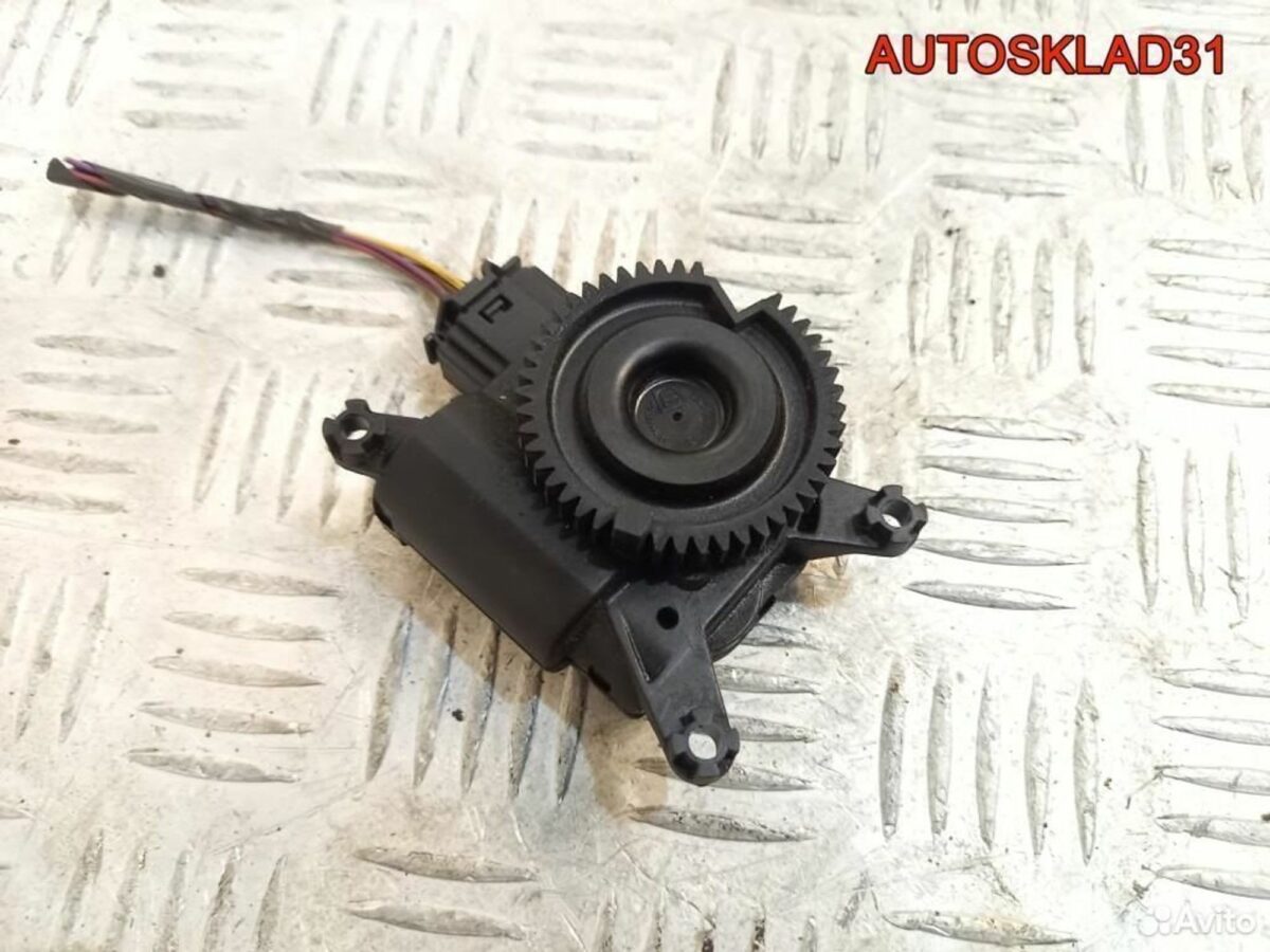 Моторчик заслонки отопителя Opel Astra H 52406337 - АвтоСклад31.рф - авторазборка контрактные б/у запчасти в г. Белгород