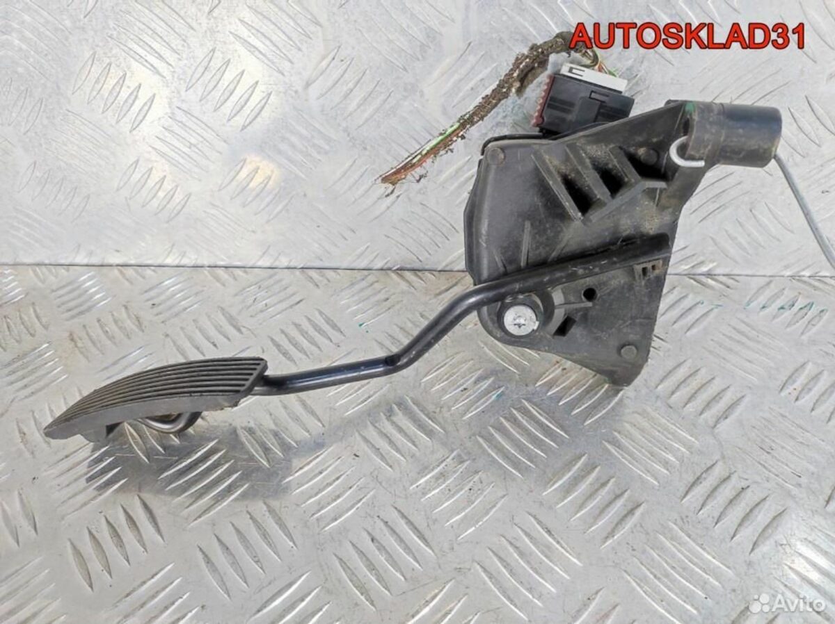Педаль газа АКПП Opel Astra H 9158011 - АвтоСклад31.рф - авторазборка контрактные б/у запчасти в г. Белгород