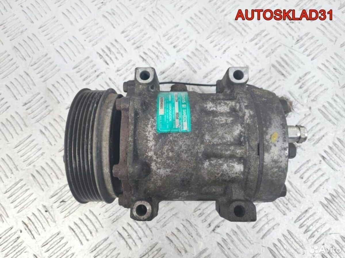 Компрессор кондиционера Volvo V40 F9Q 8200040681 - АвтоСклад31.рф - авторазборка контрактные б/у запчасти в г. Белгород