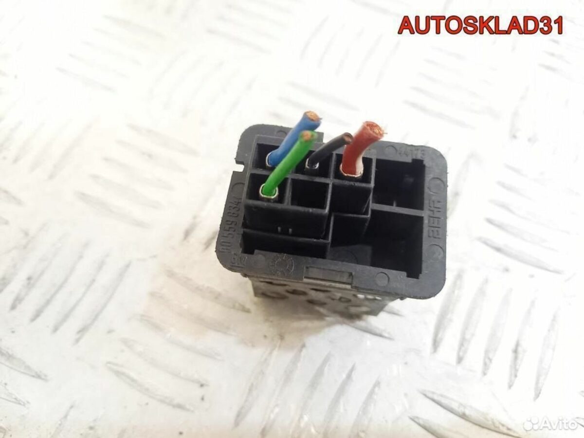 Резистор отопителя Opel Astra H 90559834 - АвтоСклад31.рф - авторазборка контрактные б/у запчасти в г. Белгород