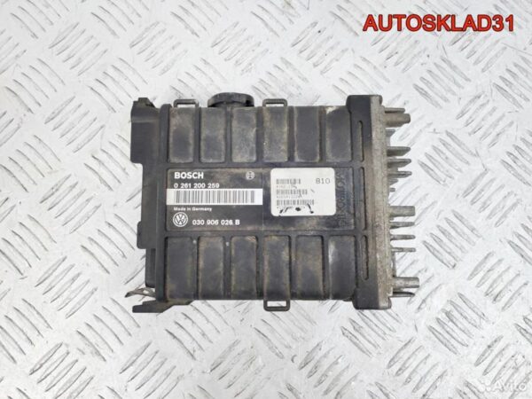 Генератор 90A Ford Sierra 2 Бензин (Р) - АвтоСклад31.рф - авторазборка контрактные б/у запчасти в г. Белгород