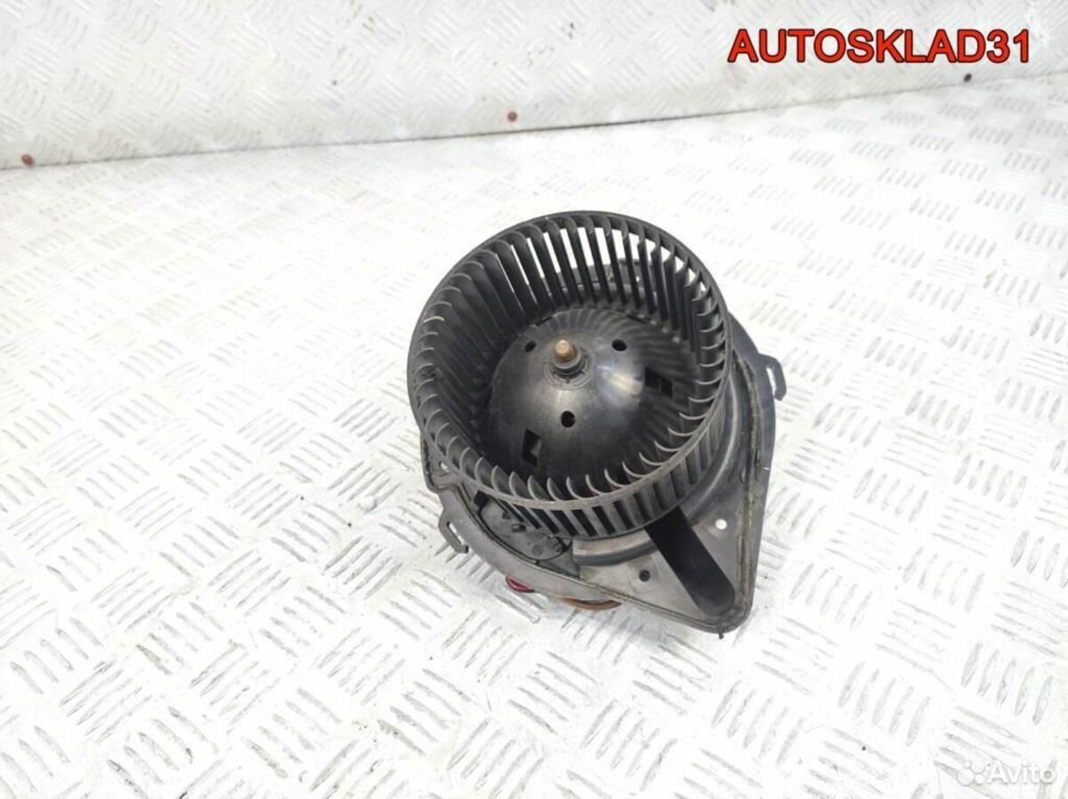 Моторчик отопителя VW Passat B4 357820021 - АвтоСклад31.рф - авторазборка контрактные б/у запчасти в г. Белгород