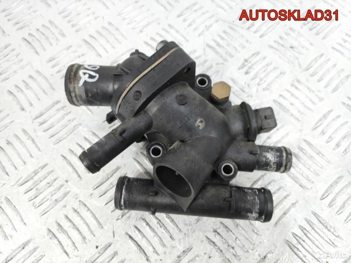 Корпус термостата Volvo V40 F9Q 8200065390 - АвтоСклад31.рф - авторазборка контрактные б/у запчасти в г. Белгород