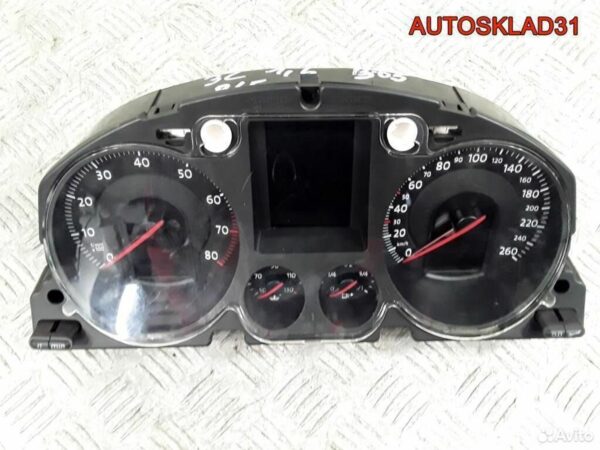 Трубка системы охлаждения Audi A8 D3 4E0121400J - АвтоСклад31.рф - авторазборка контрактные б/у запчасти в г. Белгород