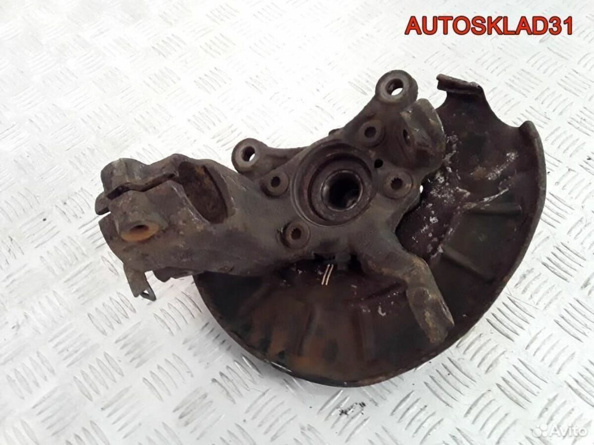 Кулак поворотный перед левый VW Golf 5 1K0407255P - АвтоСклад31.рф - авторазборка контрактные б/у запчасти в г. Белгород