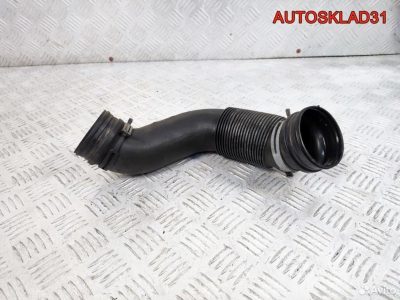 Патрубок воздушного фильтра VW Caddy 3 1K0129684A - АвтоСклад31.рф - авторазборка контрактные б/у запчасти в г. Белгород