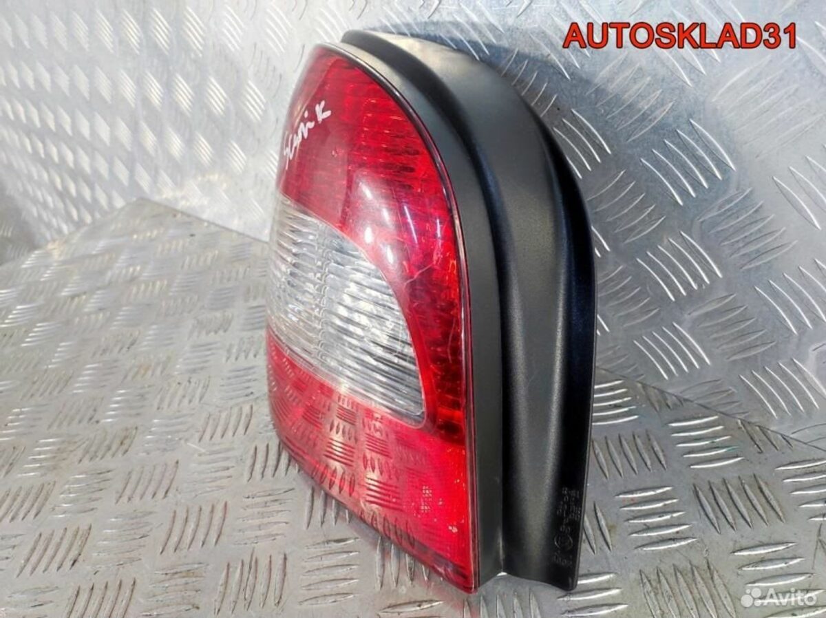 Фонарь задний левый Renault Scenic 7700428054 - АвтоСклад31.рф - авторазборка контрактные б/у запчасти в г. Белгород