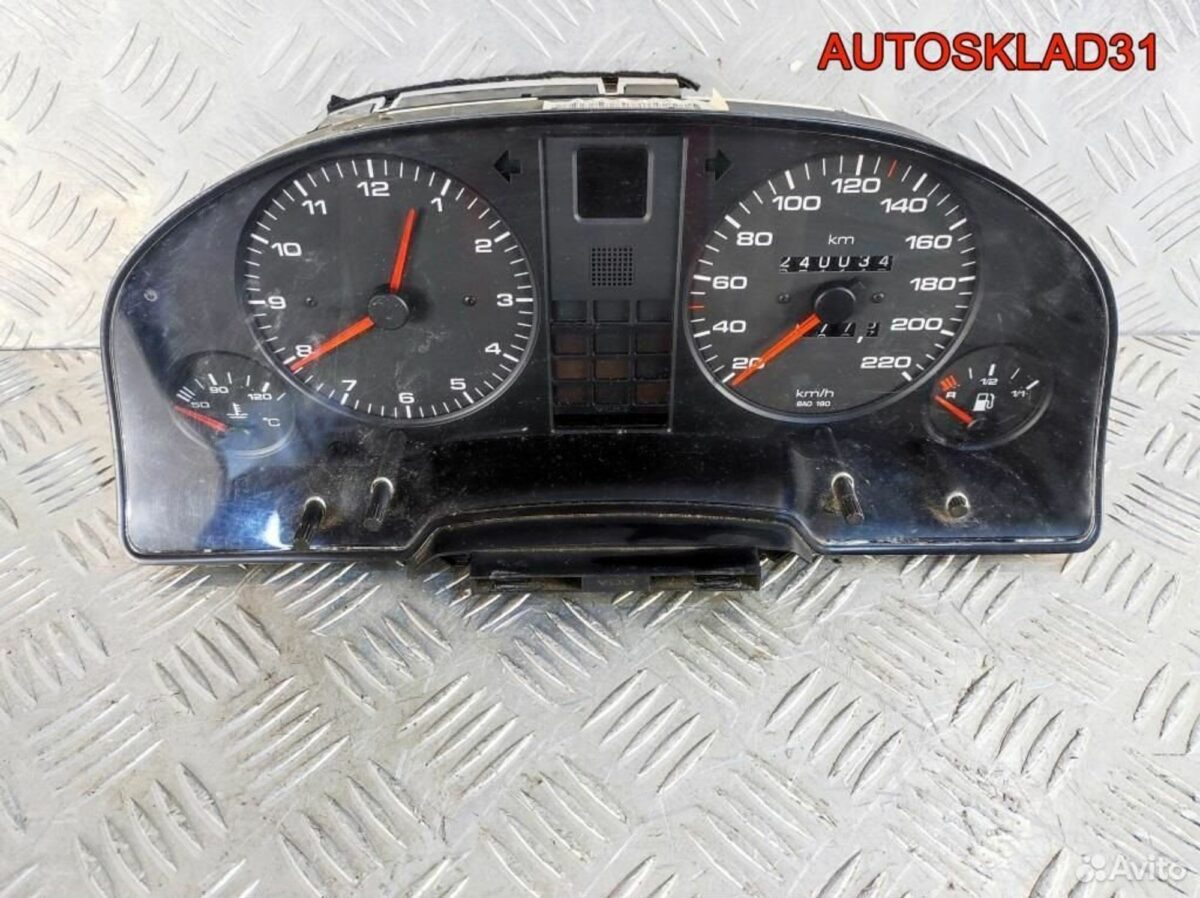 Панель приборов Audi 80 B4 8A0919033CA Дизель - АвтоСклад31.рф - авторазборка контрактные б/у запчасти в г. Белгород