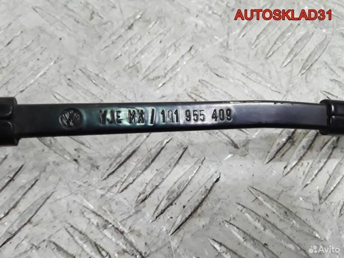 Поводок стеклоочистителя левый VW Golf 5 1Q1955409 - АвтоСклад31.рф - авторазборка контрактные б/у запчасти в г. Белгород