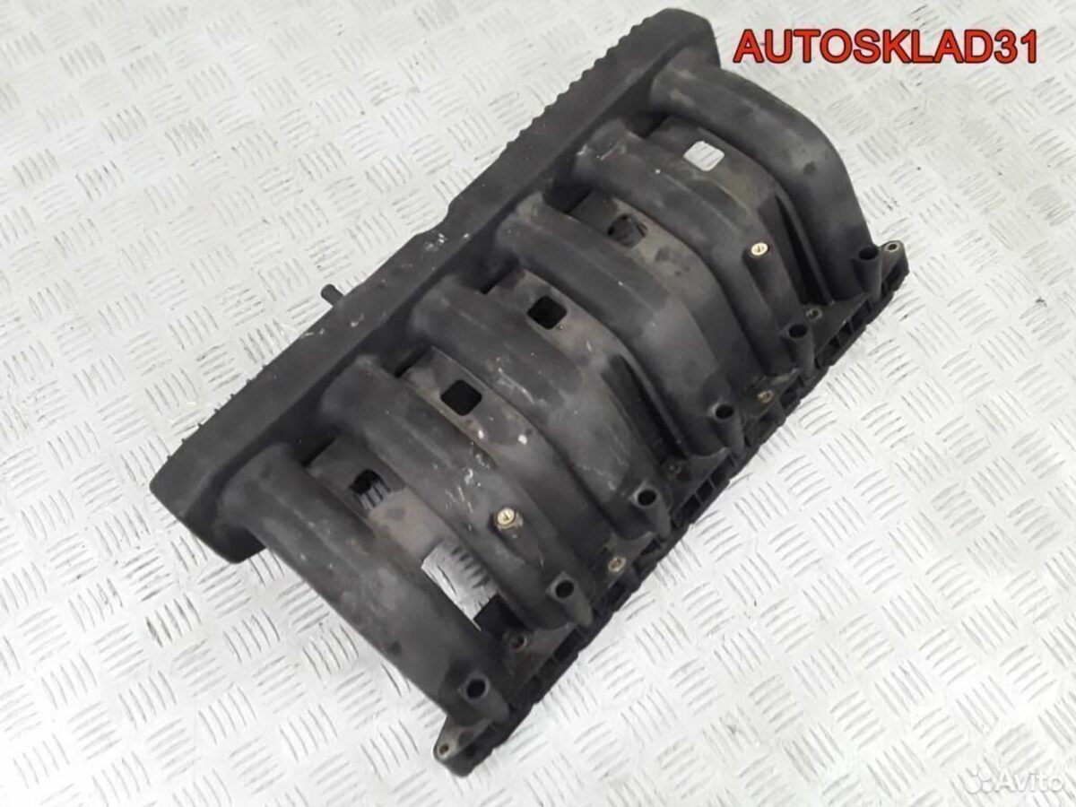 Коллектор впускной BMW E36 173572520 - АвтоСклад31.рф - авторазборка контрактные б/у запчасти в г. Белгород