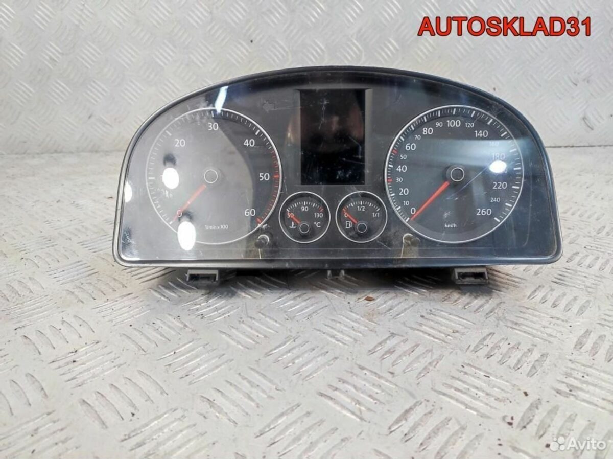 Панель приборов VW Touran 1T0920874D Дизель - АвтоСклад31.рф - авторазборка контрактные б/у запчасти в г. Белгород