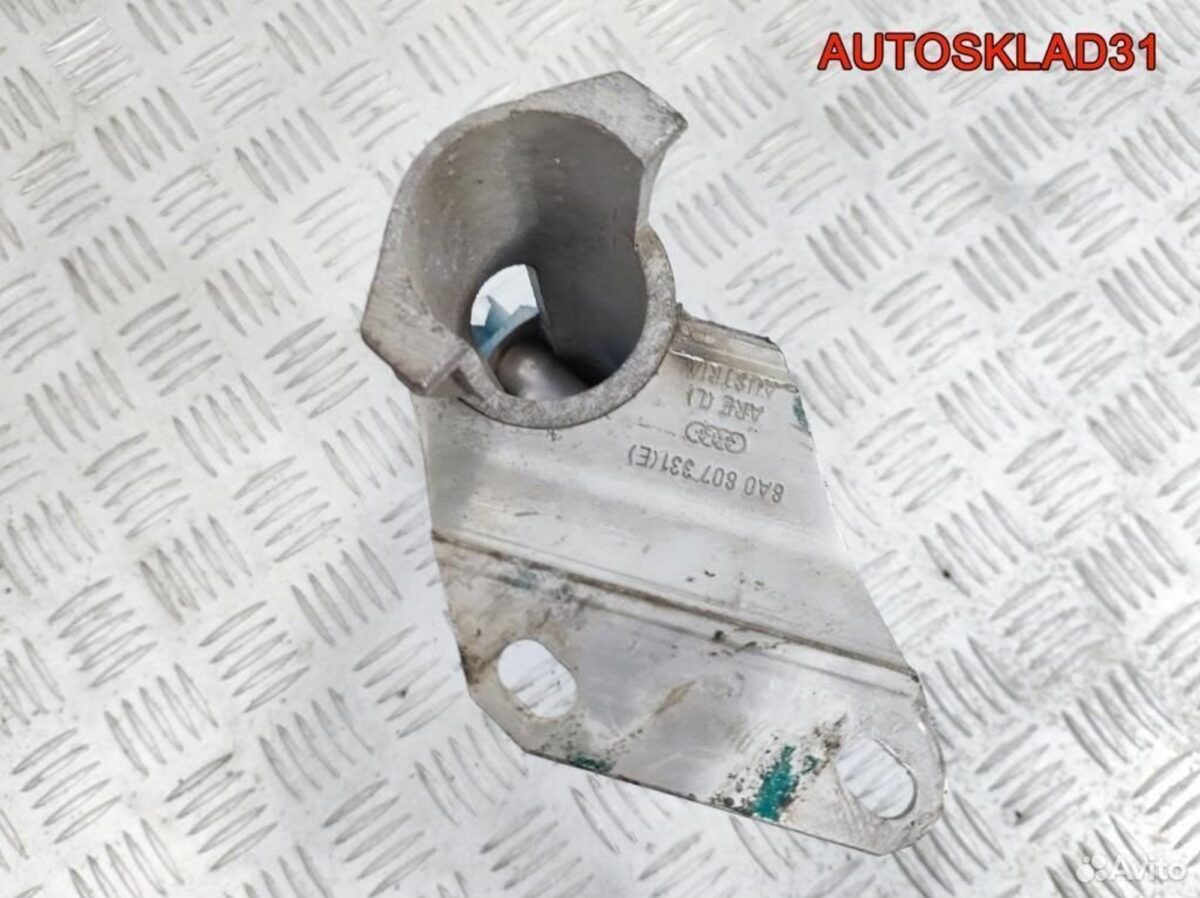 Кронштейн заднего бампера левый Audi 80 8A0807331E - АвтоСклад31.рф - авторазборка контрактные б/у запчасти в г. Белгород