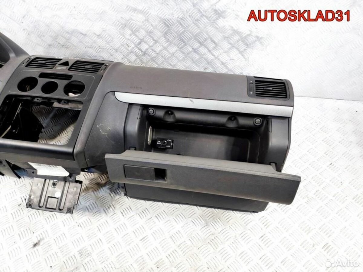 Торпедо Голое Volkswagen Touran 1T1857001 - АвтоСклад31.рф - авторазборка контрактные б/у запчасти в г. Белгород