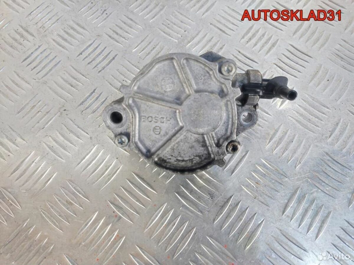 Насос вакуумный Ford Focus 2 G8DB D1562B Дизель - АвтоСклад31.рф - авторазборка контрактные б/у запчасти в г. Белгород