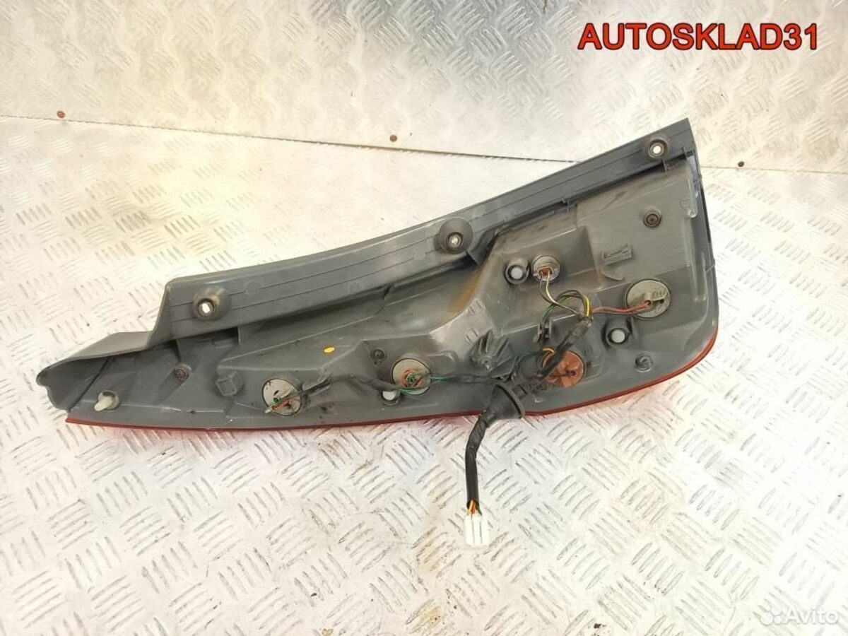 Фонарь задний правый Hyundai i30 924022L110 - АвтоСклад31.рф - авторазборка контрактные б/у запчасти в г. Белгород