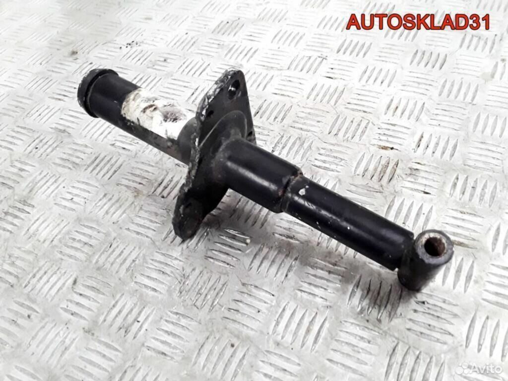 Кронштейн усилителя переднего бампера Passat B5+ - АвтоСклад31.рф - авторазборка контрактные б/у запчасти в г. Белгород Кронштейн усилителя переднего бампера Passat B5+ - АвтоСклад31.рф - авторазборка контрактные б/у запчасти в г. Белгород