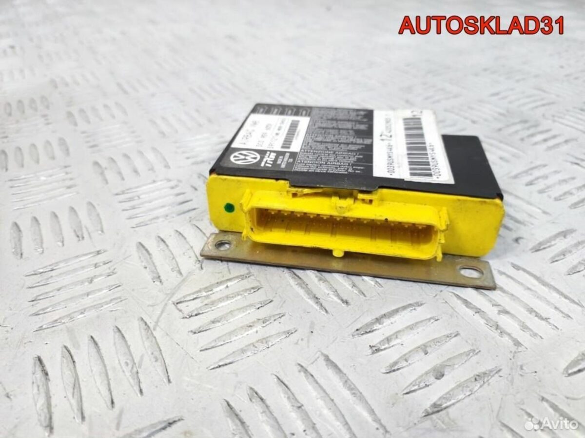 Блок управления AIR BAG VW Passat B6 3C0909605F - АвтоСклад31.рф - авторазборка контрактные б/у запчасти в г. Белгород