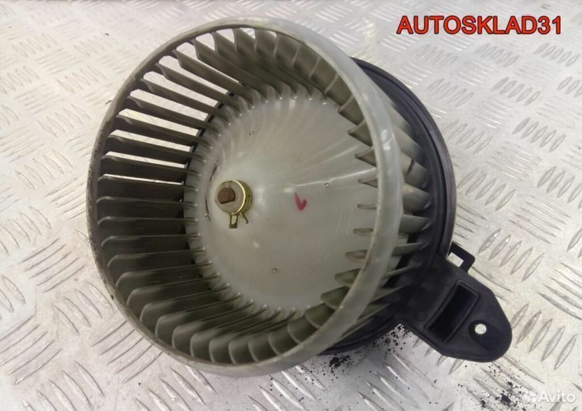 Моторчик отопителя Audi A6 C5 4B1820021 - АвтоСклад31.рф - авторазборка контрактные б/у запчасти в г. Белгород