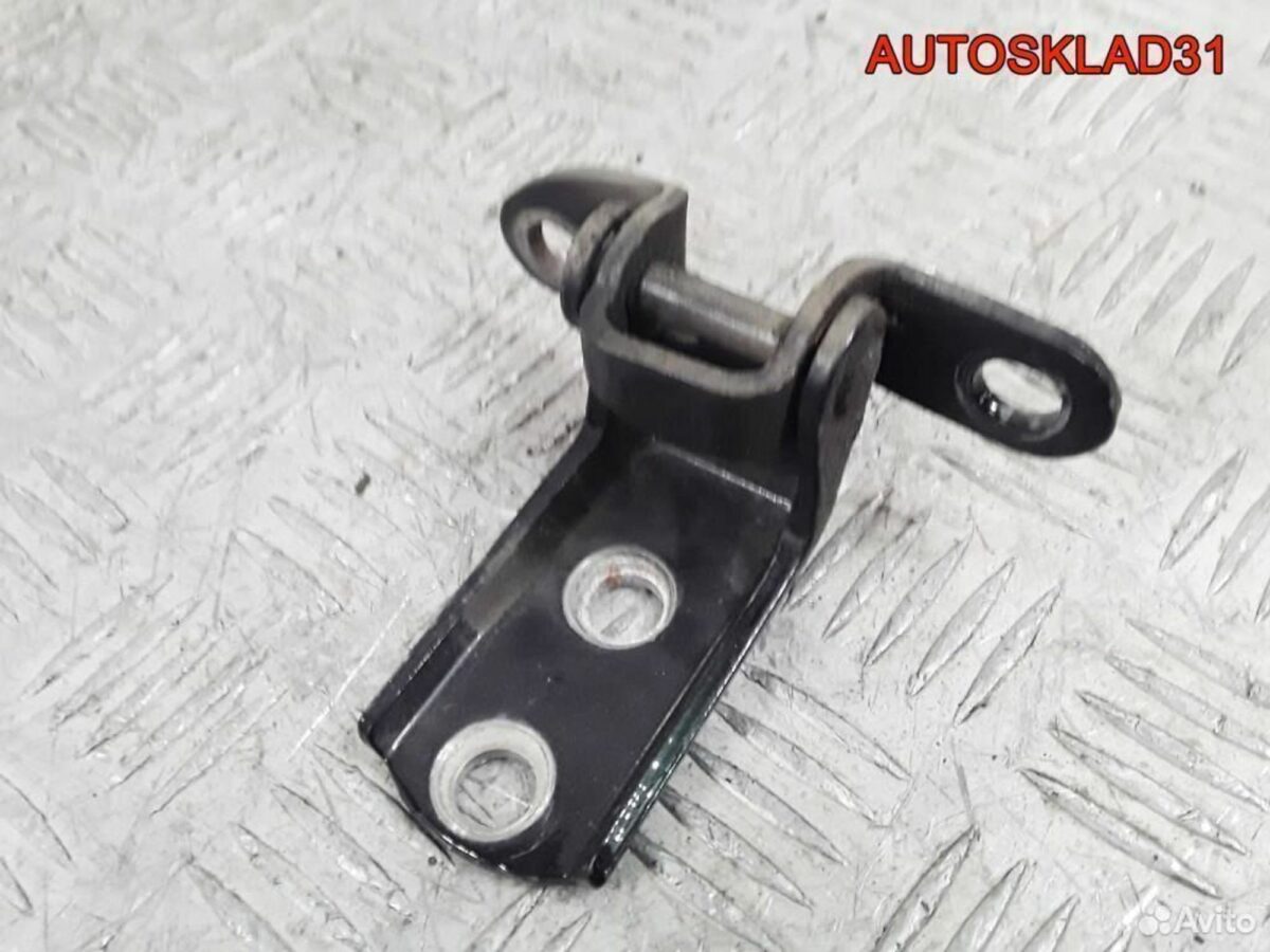 Петля двери передней правой верхняя Toyota Corolla - АвтоСклад31.рф - авторазборка контрактные б/у запчасти в г. Белгород