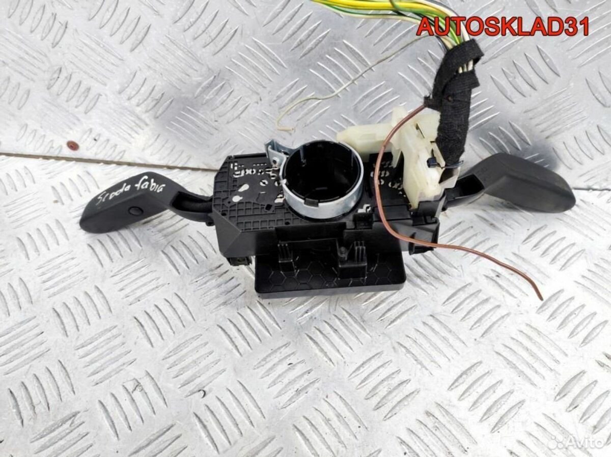 Переключатель подрулевой Skoda Fabia 7H0953503BL - АвтоСклад31.рф - авторазборка контрактные б/у запчасти в г. Белгород