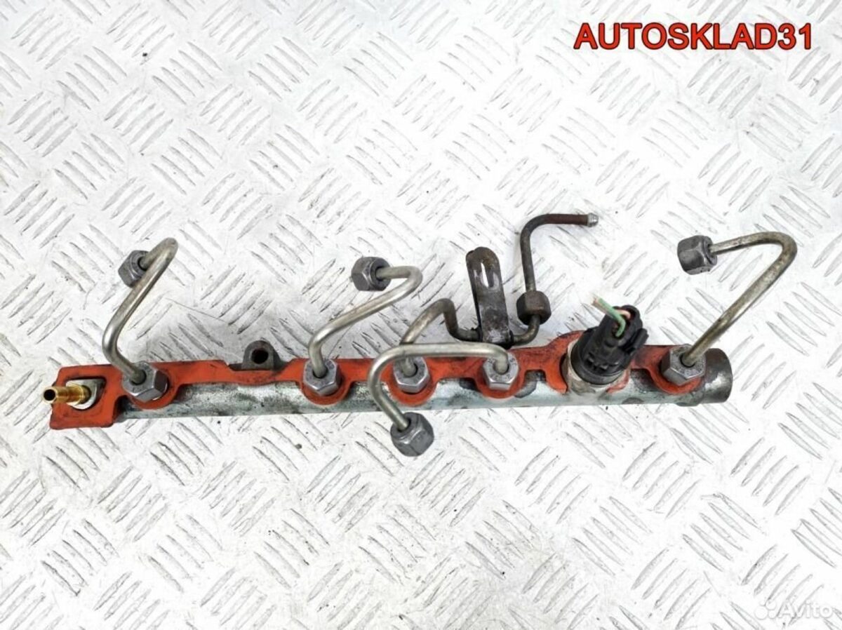 Рейка топливная Renault Scenic 2 F9Q 8200396999 - АвтоСклад31.рф - авторазборка контрактные б/у запчасти в г. Белгород