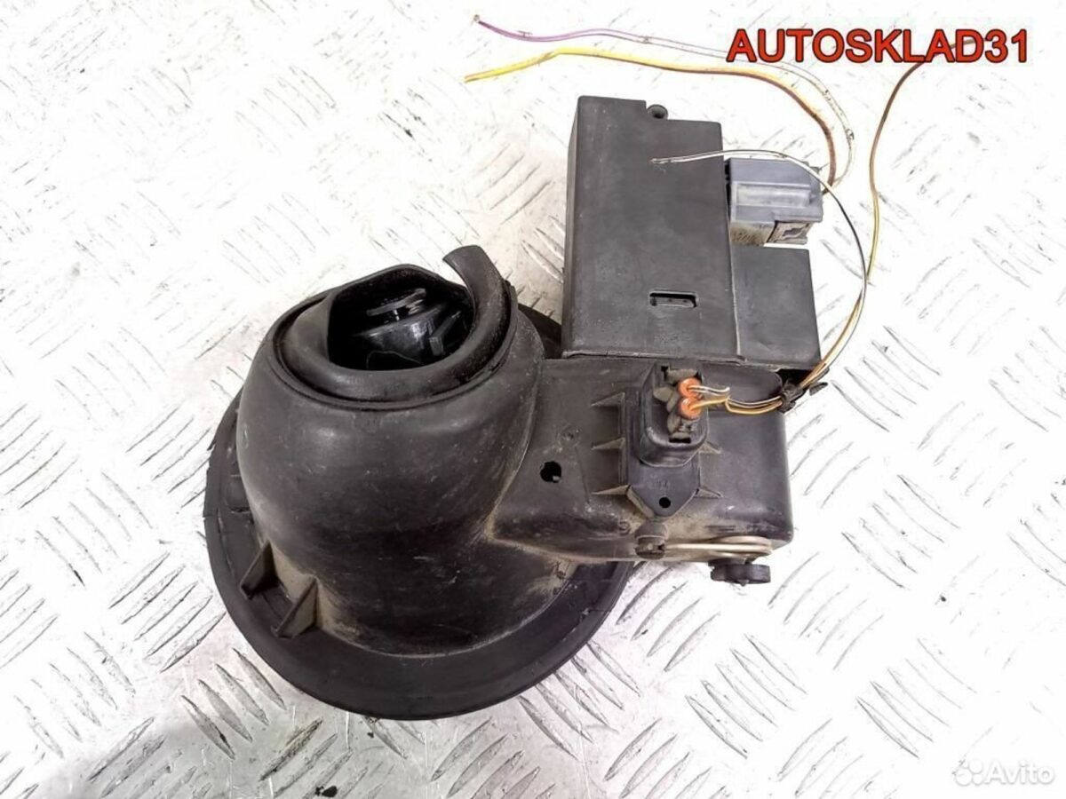 Лючок бензобака в сборе Ford Focus 2 1474908 - АвтоСклад31.рф - авторазборка контрактные б/у запчасти в г. Белгород