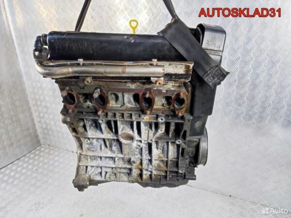 Решетка радиатора Volkswagen Golf 5 1K0853655A - АвтоСклад31.рф - авторазборка контрактные б/у запчасти в г. Белгород